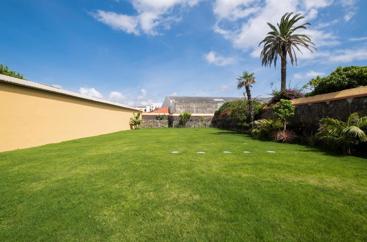 Casas Amarelas Azores Ponta Delgada  Luaran gambar